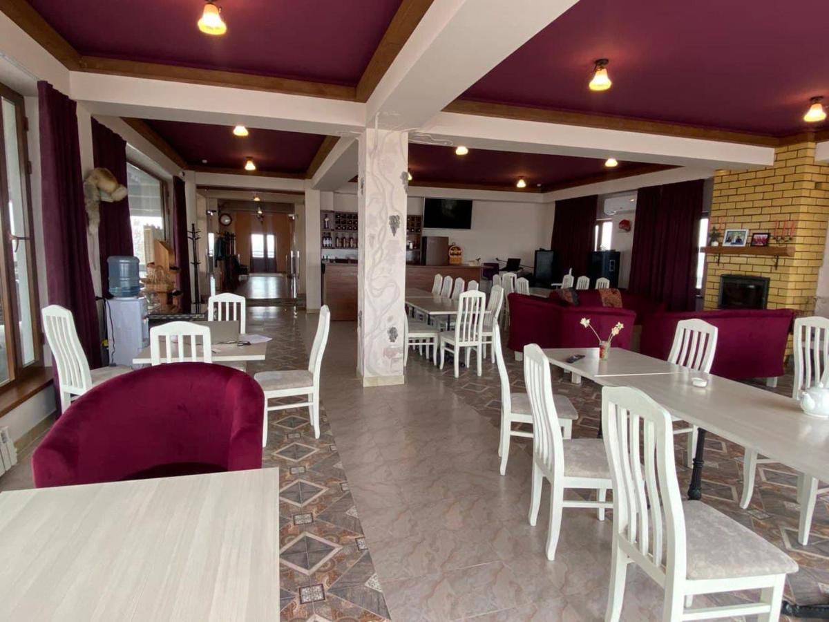Uzumfermer Hotel & Winery Tachkent Extérieur photo