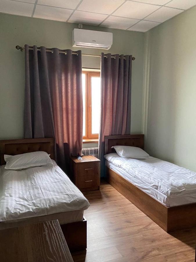 Uzumfermer Hotel & Winery Tachkent Extérieur photo