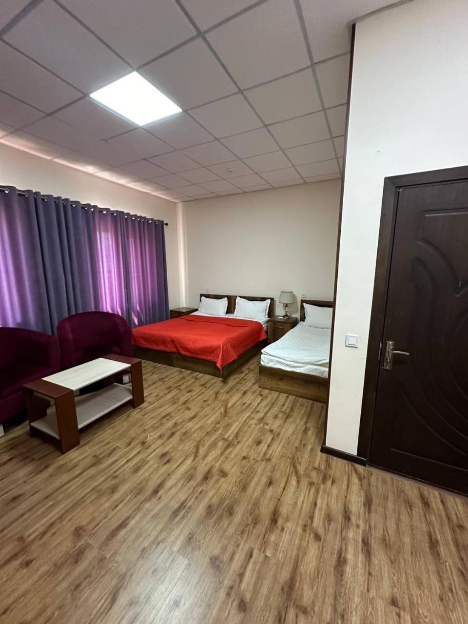 Uzumfermer Hotel & Winery Tachkent Extérieur photo