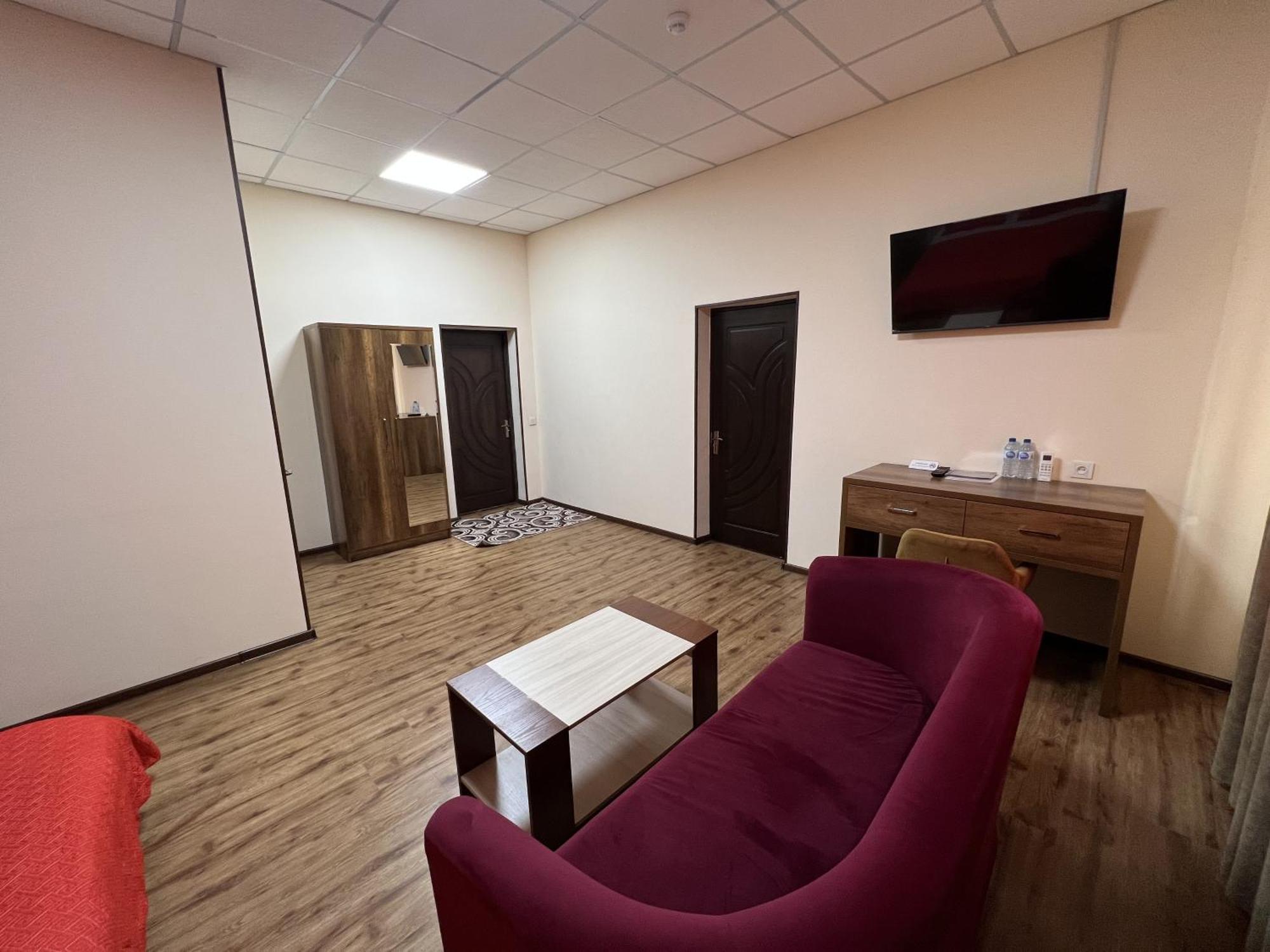 Uzumfermer Hotel & Winery Tachkent Extérieur photo